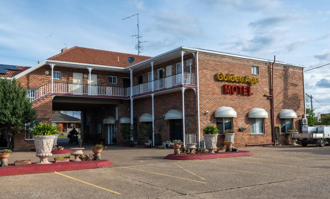 Golden Age Motor Inn Квінбіян Екстер'єр фото